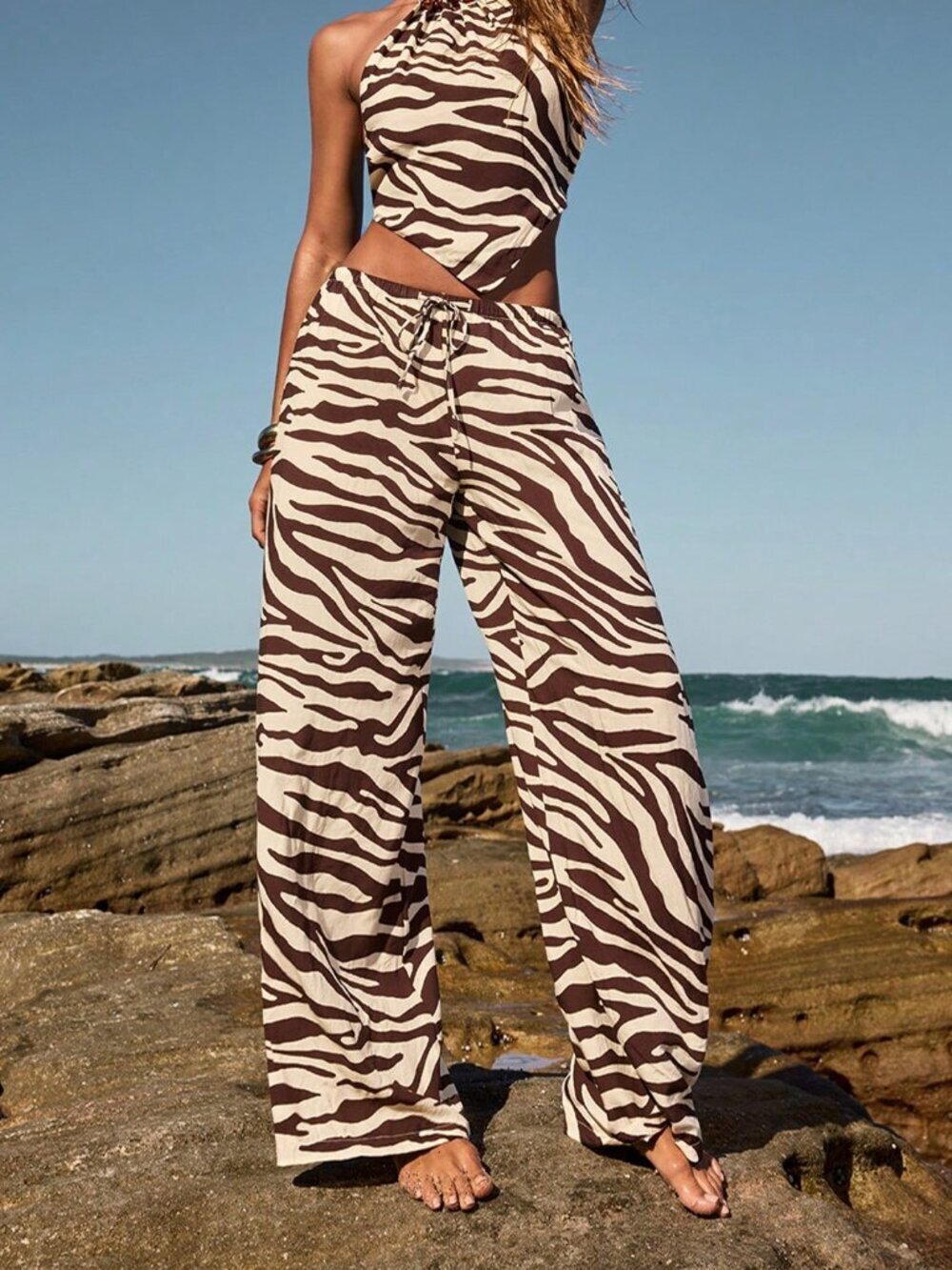 Brown Casual Women's Halter Neck Top & Loose Zebra Print Pants Set